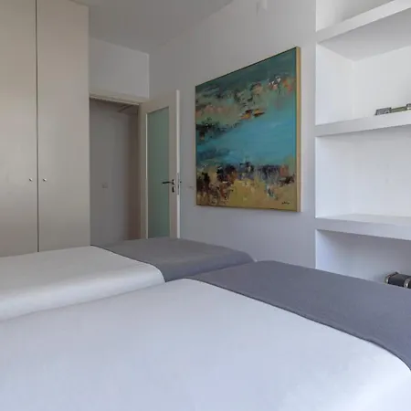 Apartment Lovelystay - Chiado 3bedroom Wonder Lisbon